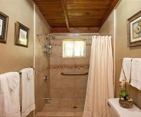 Paradise Beachfront Villas Rio Bueno Exterior photo